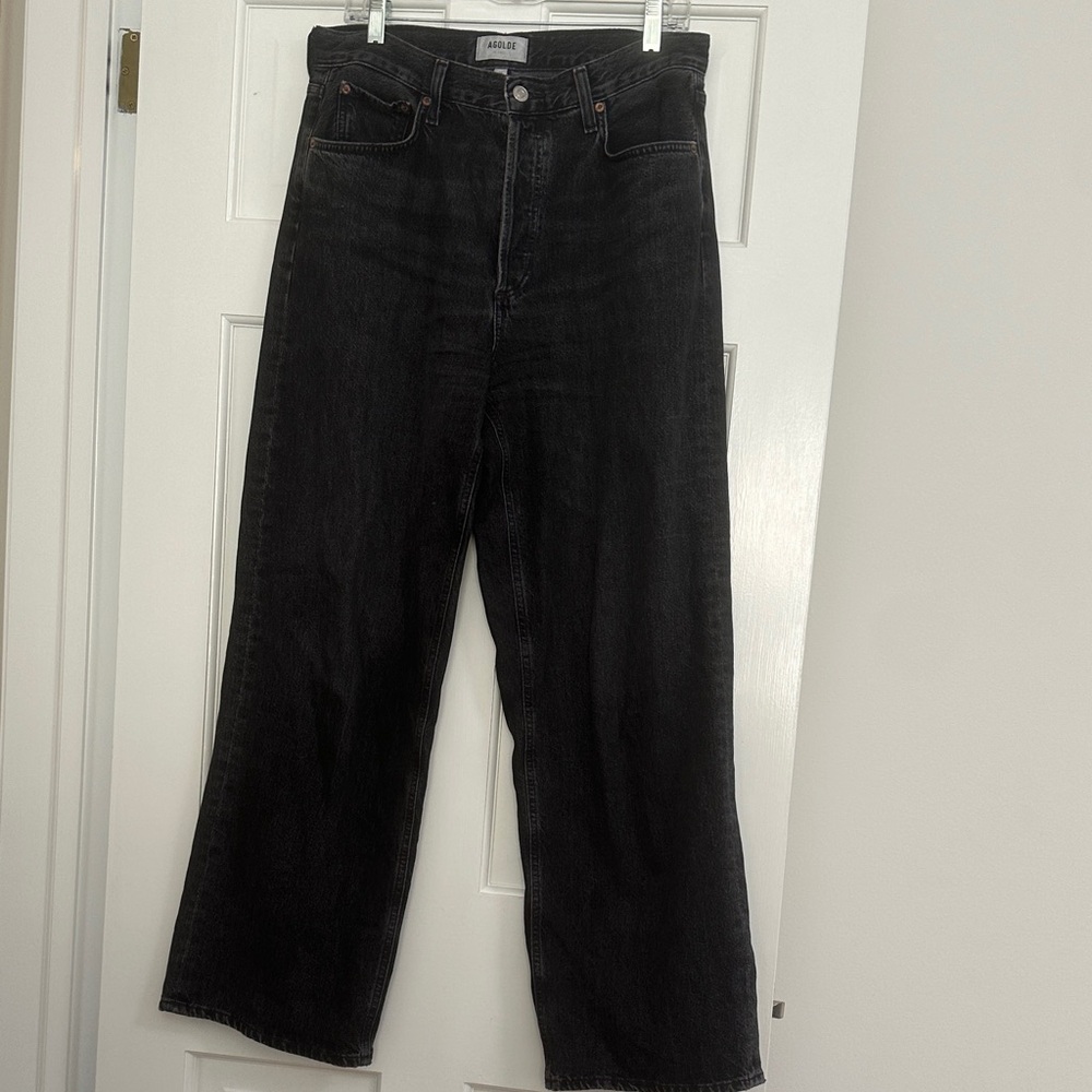 AGOLDE low slung, baggy black Jean. Size 28.